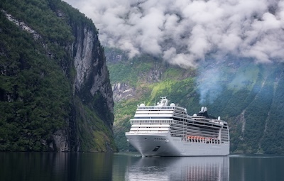 100세 건강 데일리 브리핑: 100세 건강 트렌드 변화, 신기술 기반 운동법 트렌드와 함께 살펴보기